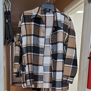 Women's Plaid Jacket - Black, White, Tan